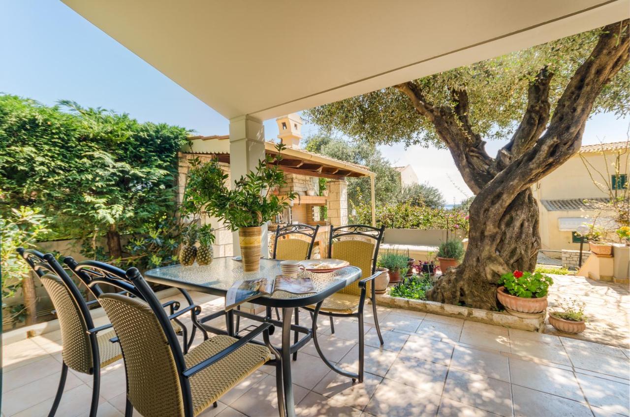 Villa Aliki برباتي المظهر الخارجي الصورة